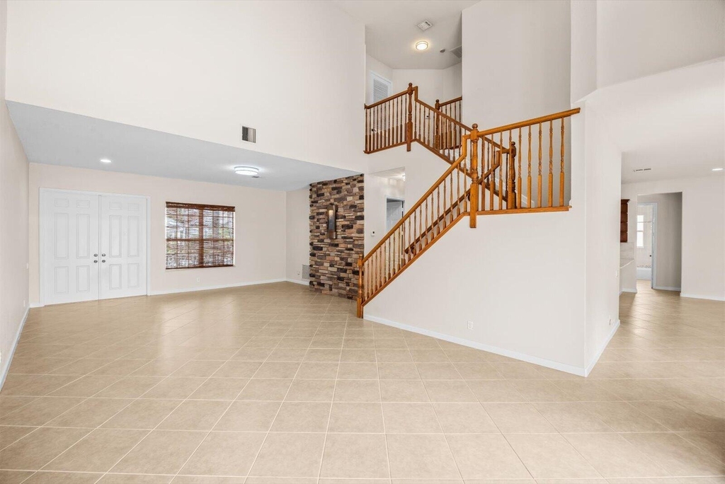 206 Magnolia Lakes Boulevard - Photo 7