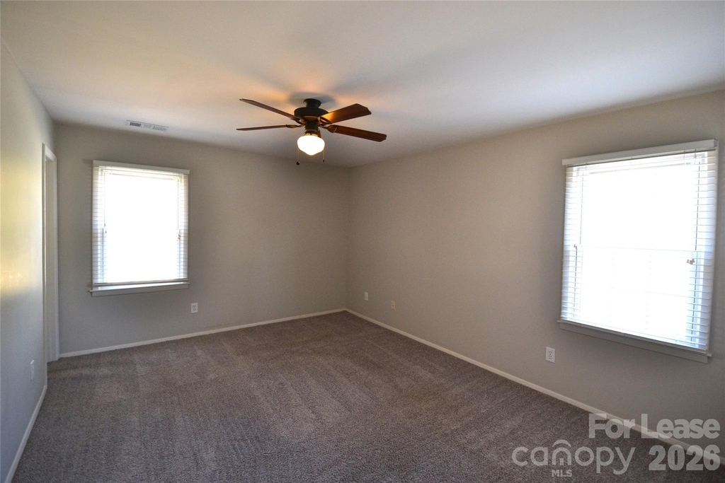 100 Old Farm Court - Photo 37