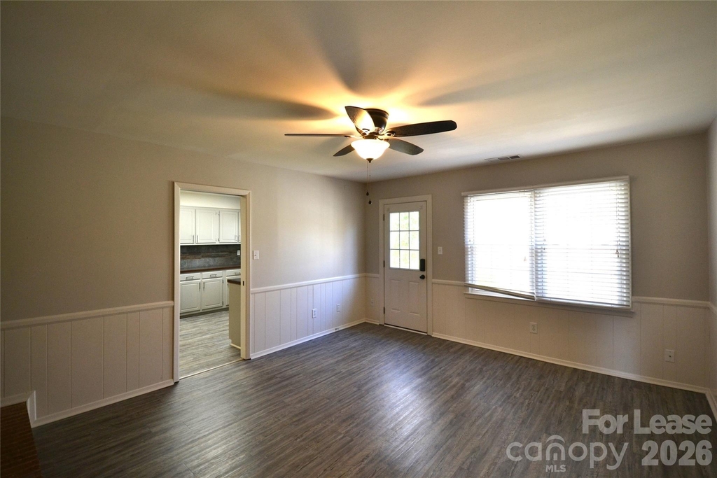 100 Old Farm Court - Photo 12