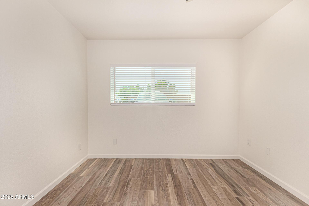 5926 W Rose Lane - Photo 14