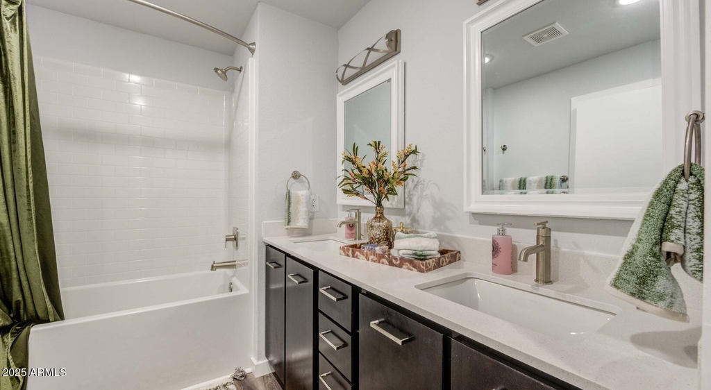 45760 W Village Parkway - Photo 5