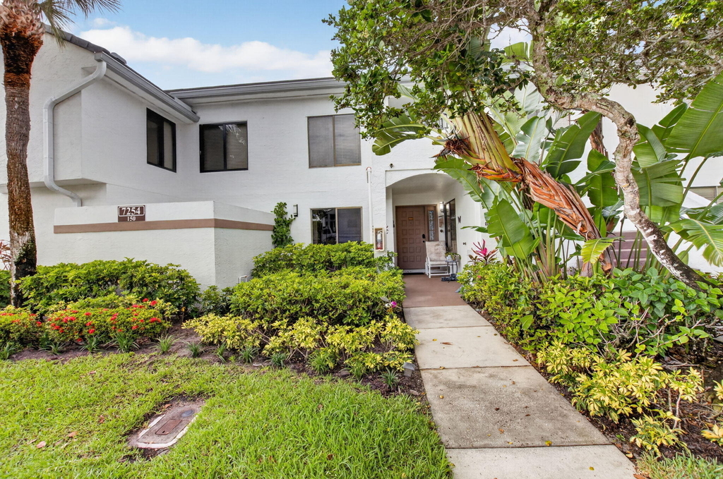 7254 Clunie Place - Photo 1