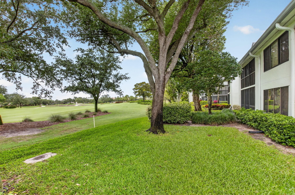 7254 Clunie Place - Photo 31