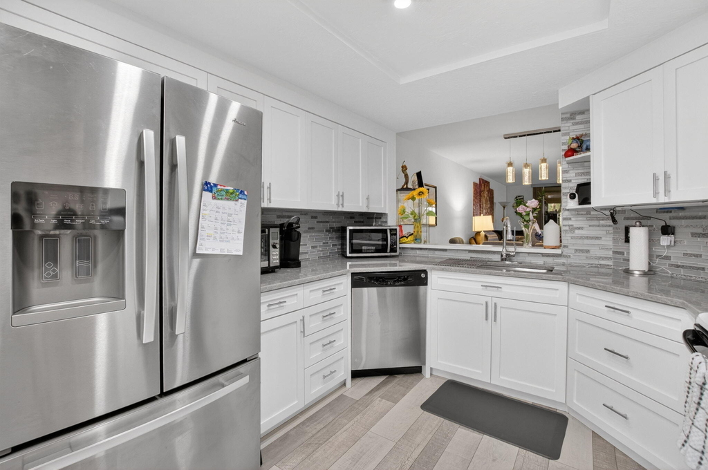 7254 Clunie Place - Photo 8