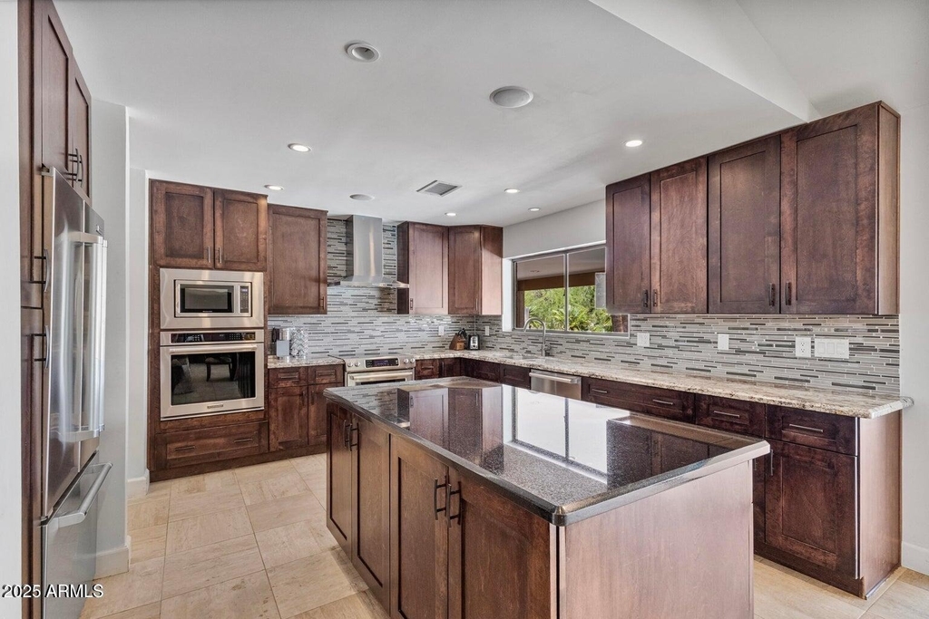 10626 N Indian Wells Drive - Photo 3