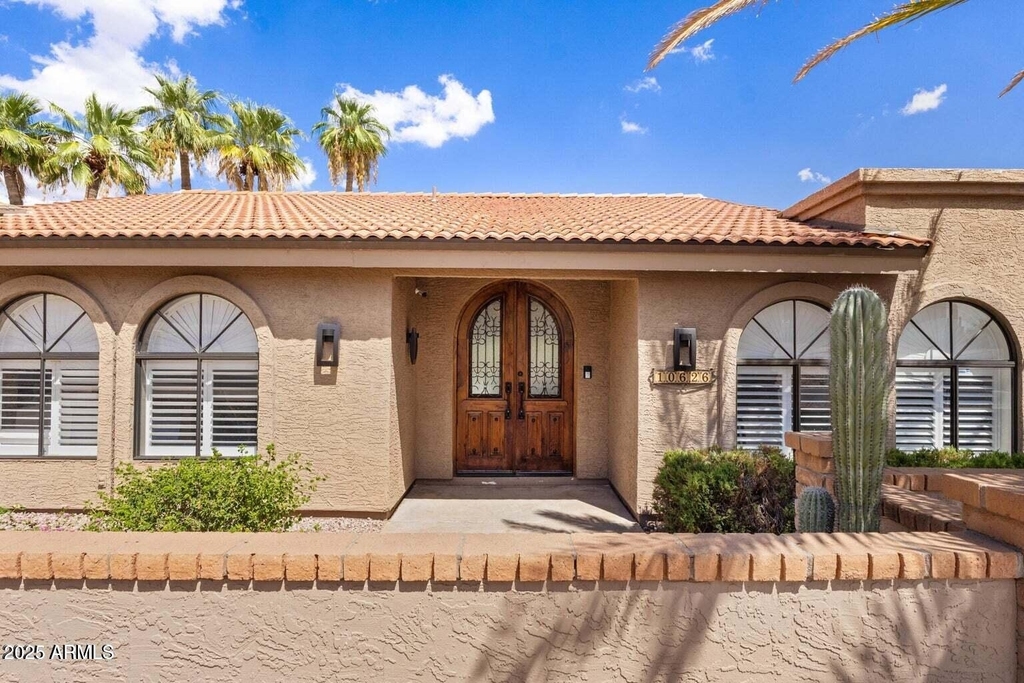 10626 N Indian Wells Drive - Photo 0
