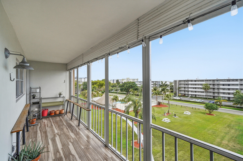4700 Washington Street - Photo 13