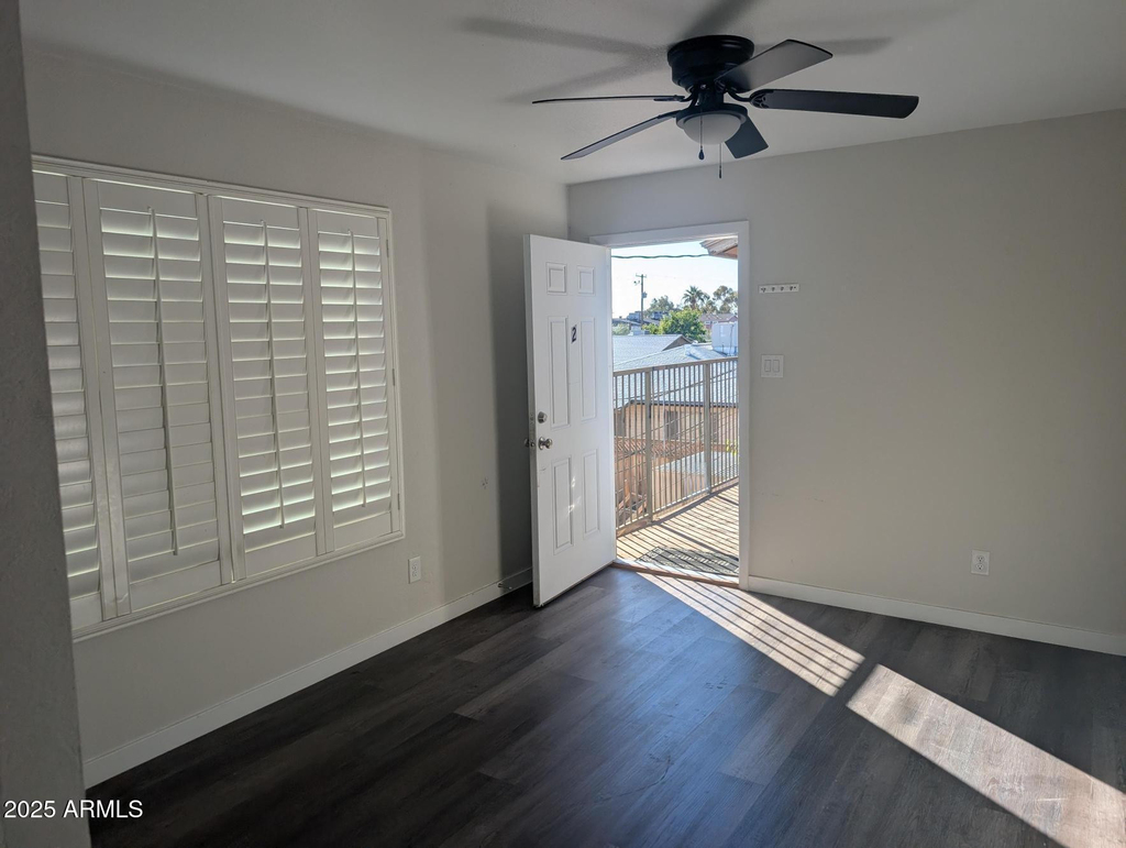 7160 N 53rd Avenue - Photo 6