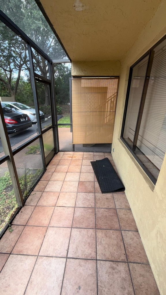 1225 S Flagler Avenue - Photo 29