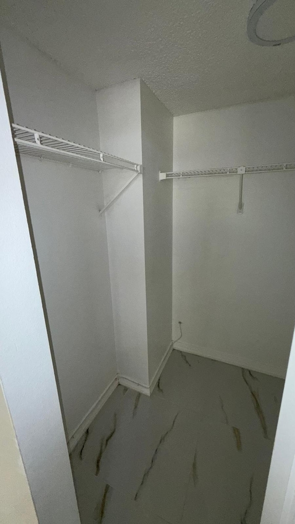 1225 S Flagler Avenue - Photo 13