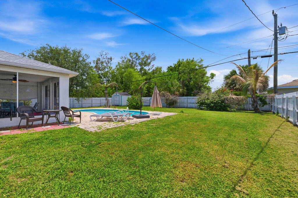 1838 Se Genaro Terrace - Photo 21