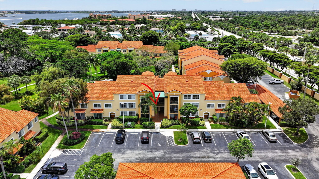 103 Yacht Club Way - Photo 32
