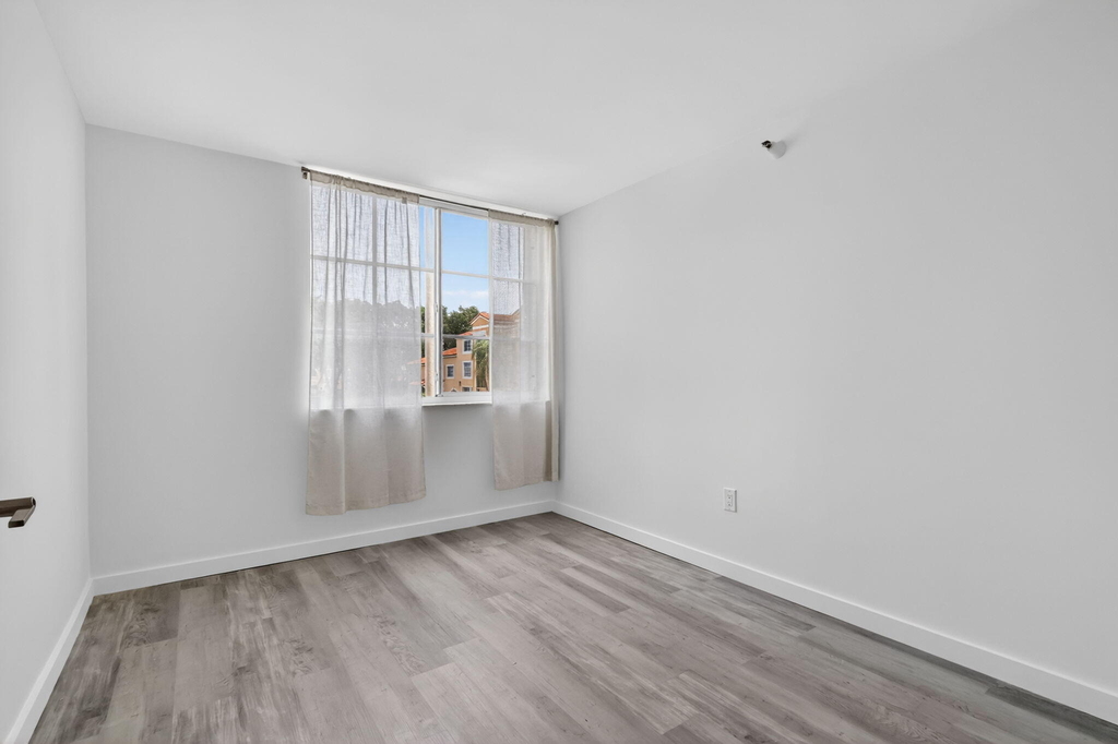 103 Yacht Club Way - Photo 17