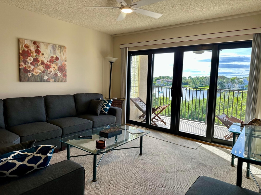 1701 Marina Isle Way - Photo 6