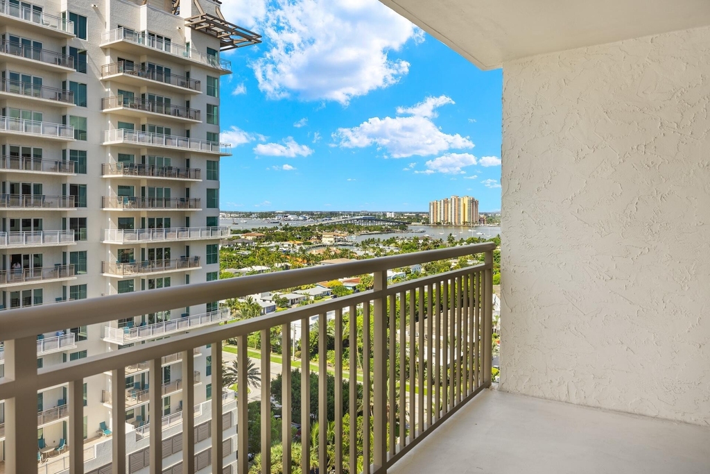 3400 N Ocean Drive - Photo 20