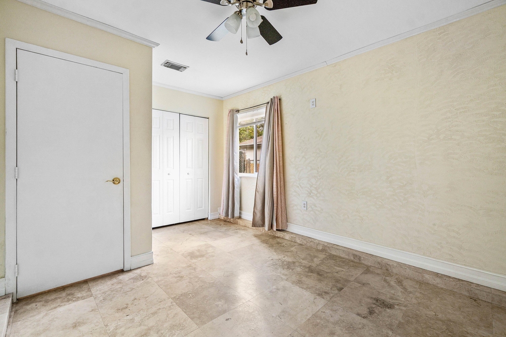 8411 Garden Gate Place - Photo 9