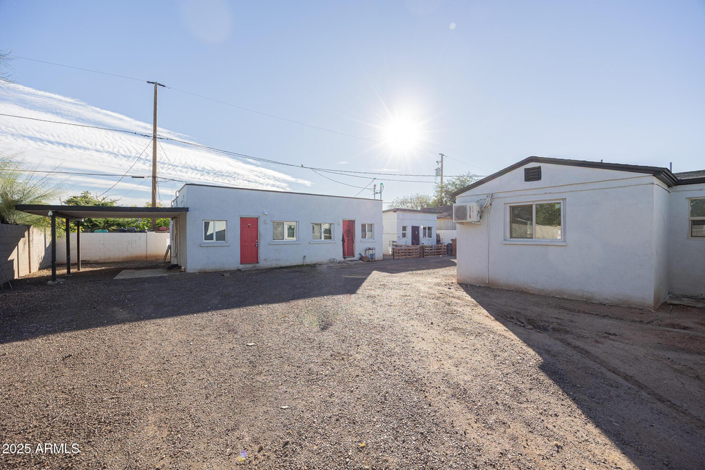 2537 E Willetta Street - Photo 0