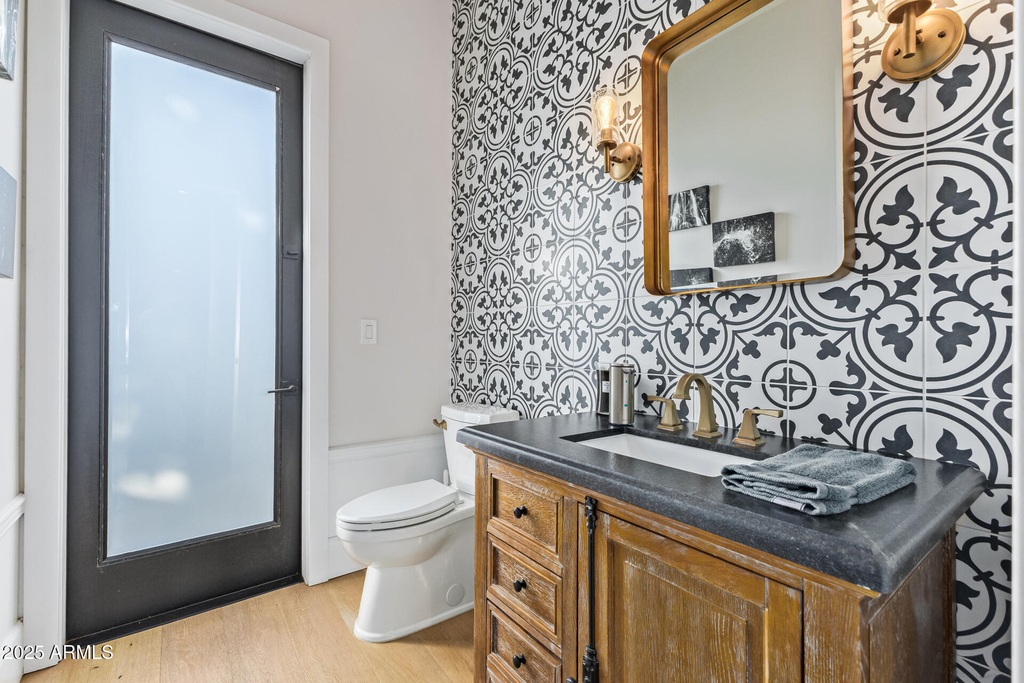 3810 E Campbell Avenue - Photo 8