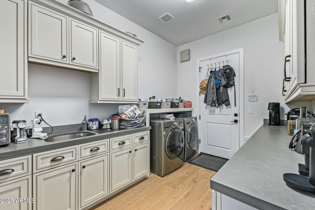 3810 E Campbell Avenue - Photo 26