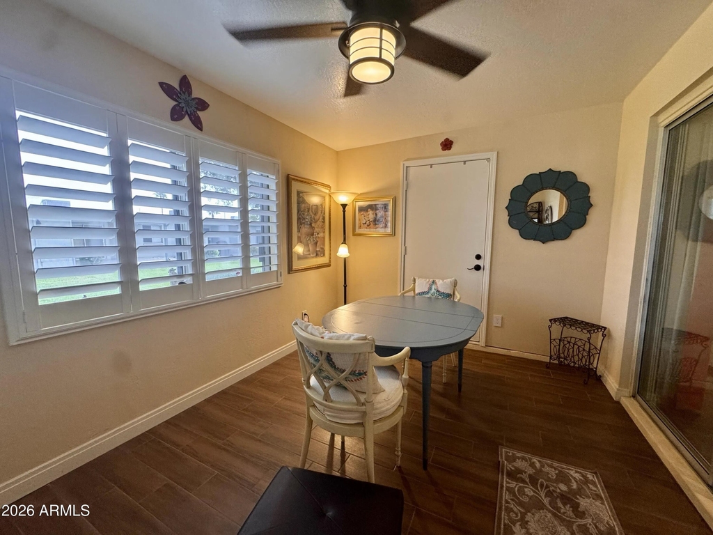 4328 E Capri Avenue - Photo 51