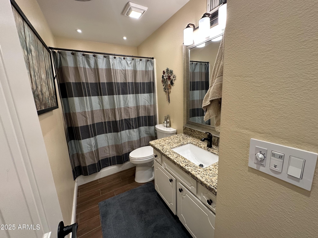 4328 E Capri Avenue - Photo 39