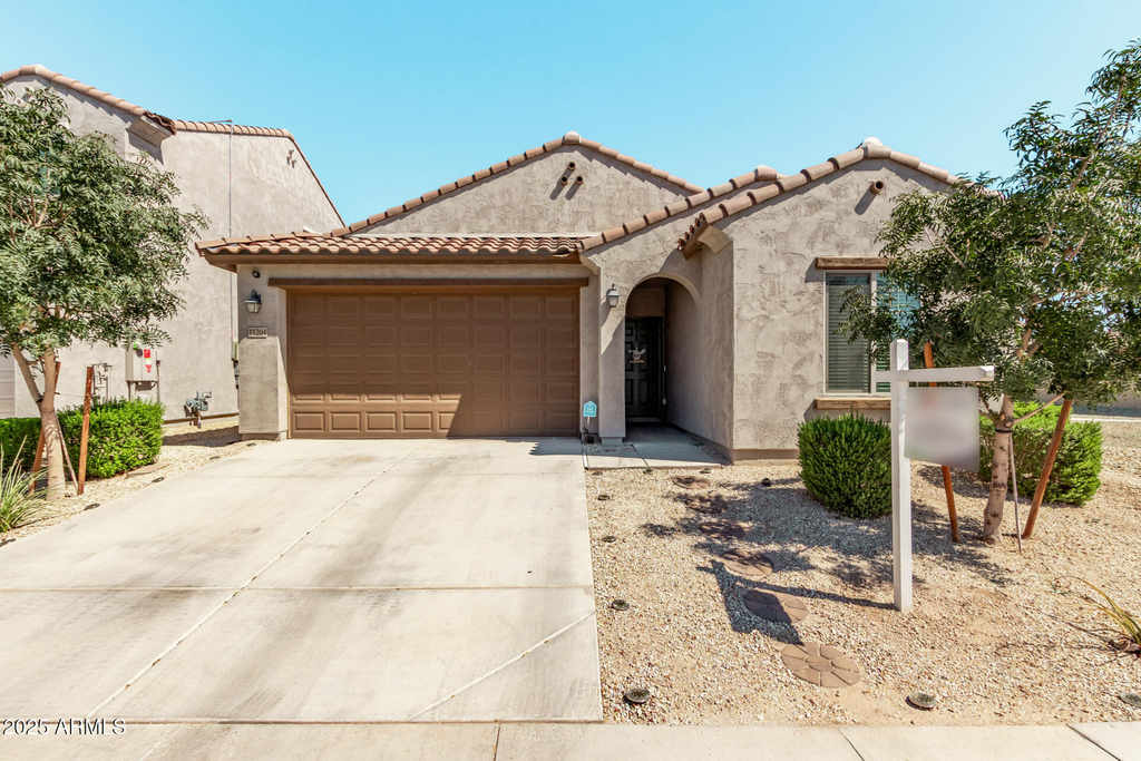 11204 W Mobile Lane - Photo 0