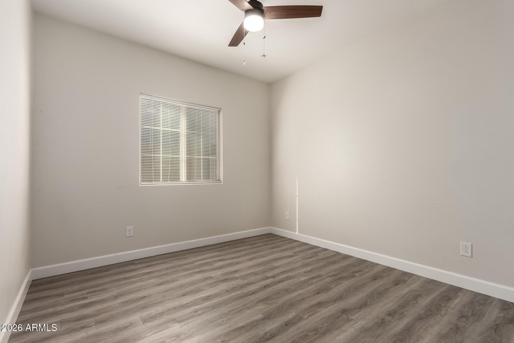 11204 W Mobile Lane - Photo 22