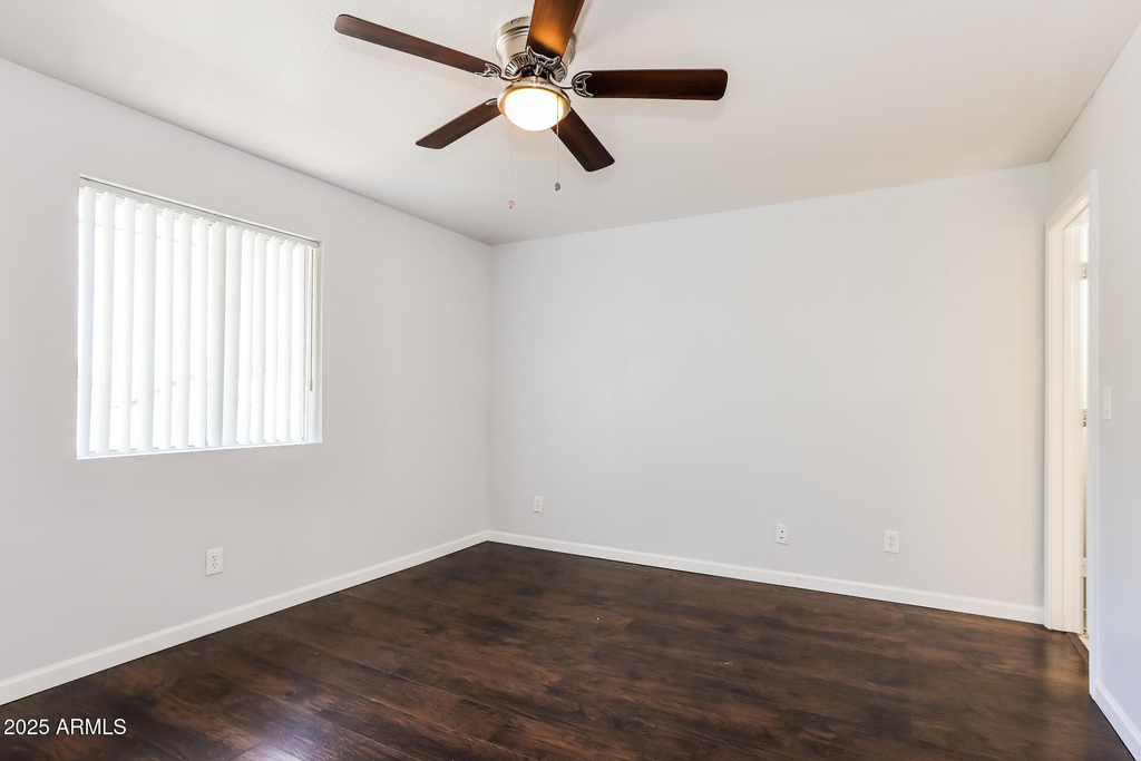 553 W Rio Salado Parkway - Photo 8