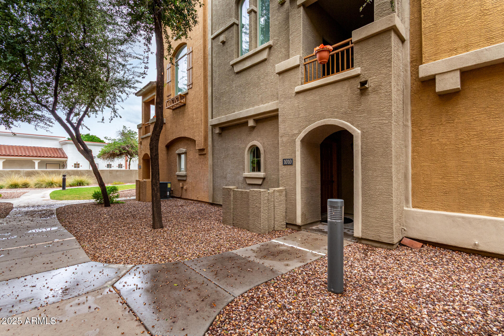 240 W Juniper Avenue - Photo 28