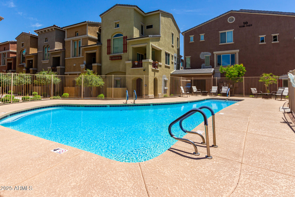 240 W Juniper Avenue - Photo 1
