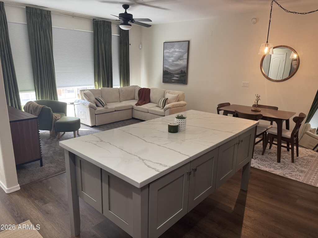 240 W Juniper Avenue - Photo 7
