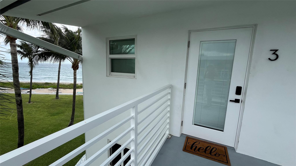 1041 Hillsboro - Photo 19