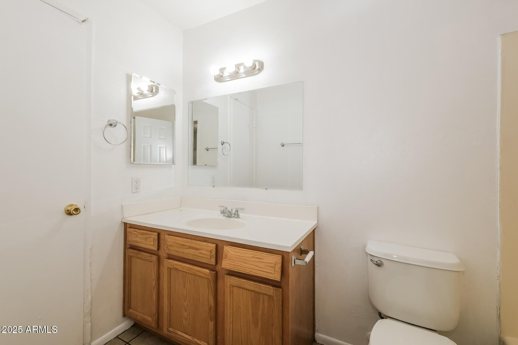 3313 W Harmont Drive - Photo 13