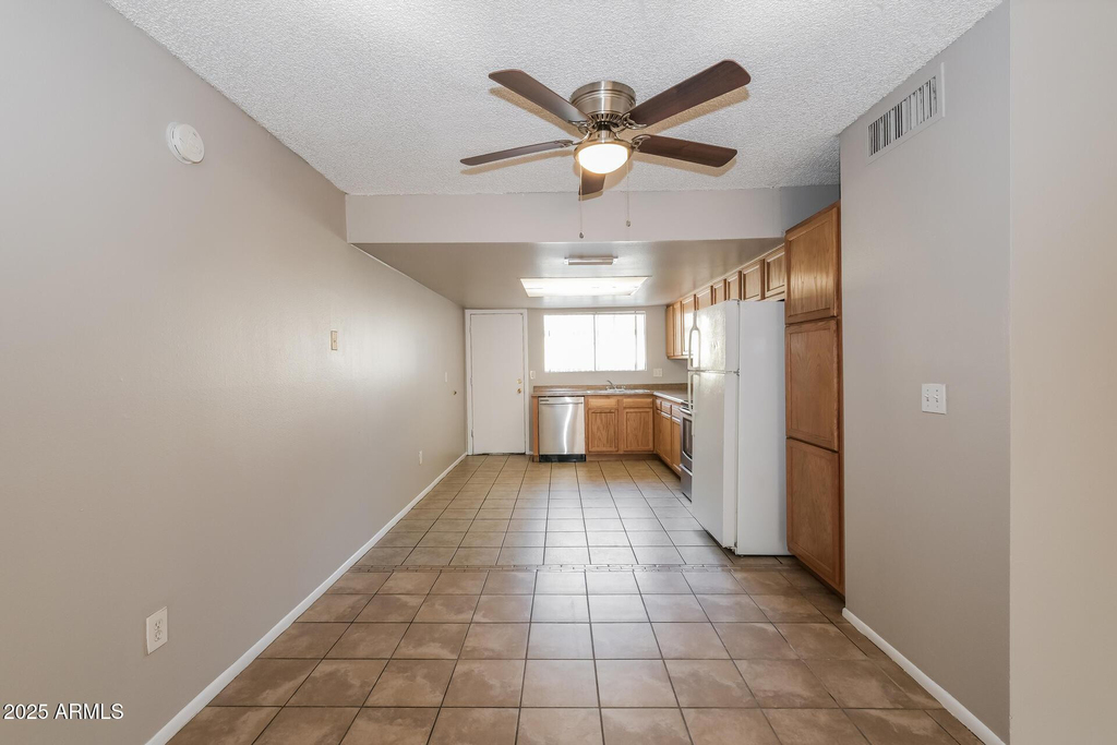 3313 W Harmont Drive - Photo 5