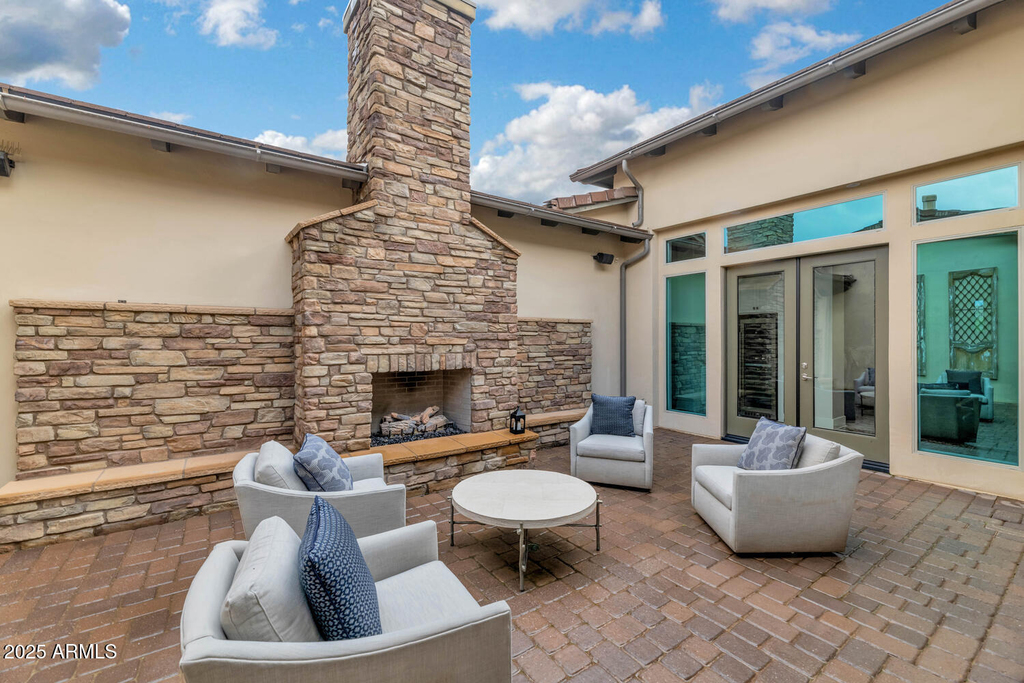 5413 E Juniper Canyon Drive - Photo 1
