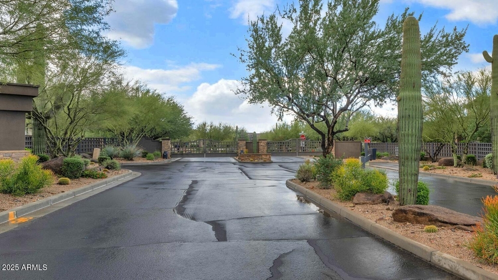 5413 E Juniper Canyon Drive - Photo 32