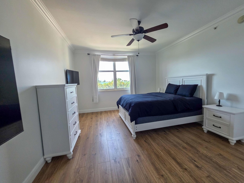 806 E Windward Way - Photo 25