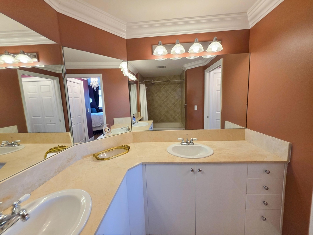 806 E Windward Way - Photo 17