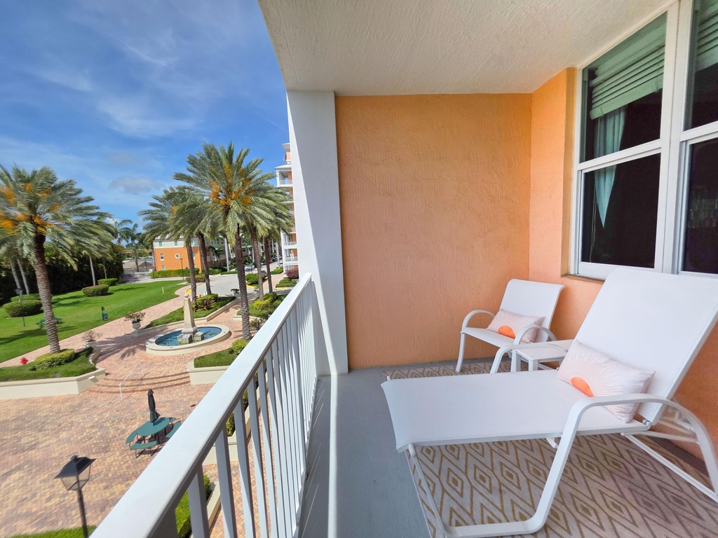 806 E Windward Way - Photo 20