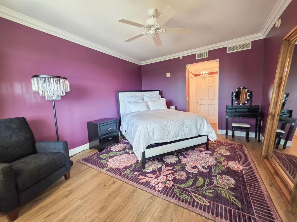 806 E Windward Way - Photo 12