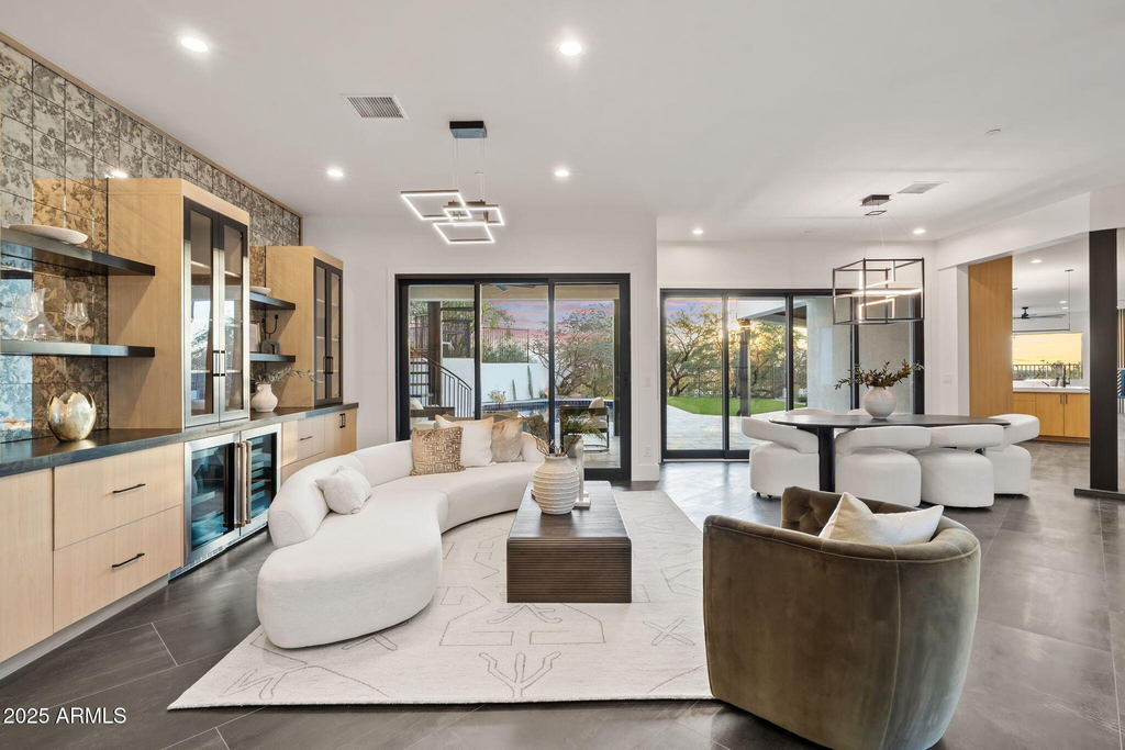 3135 E Palo Verde Drive - Photo 6