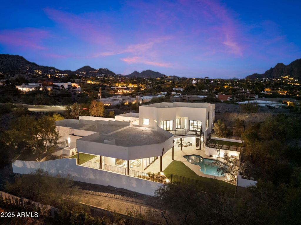 3135 E Palo Verde Drive - Photo 48