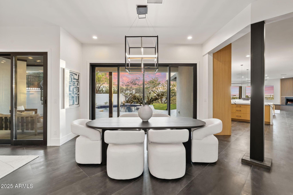 3135 E Palo Verde Drive - Photo 9