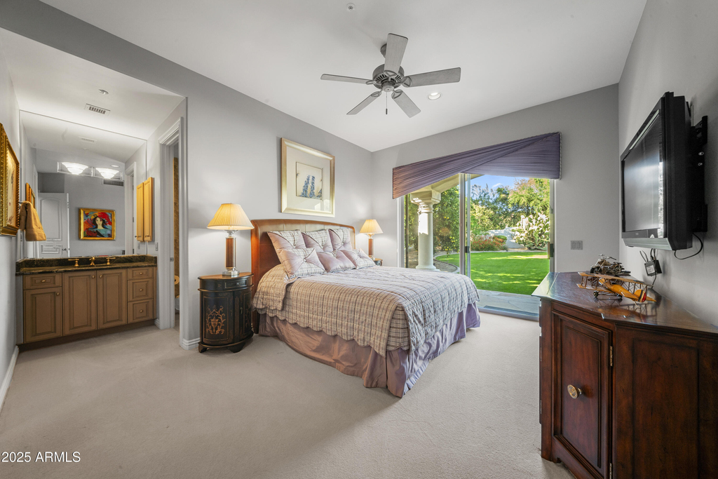 8350 E Via Del Sol Drive - Photo 30