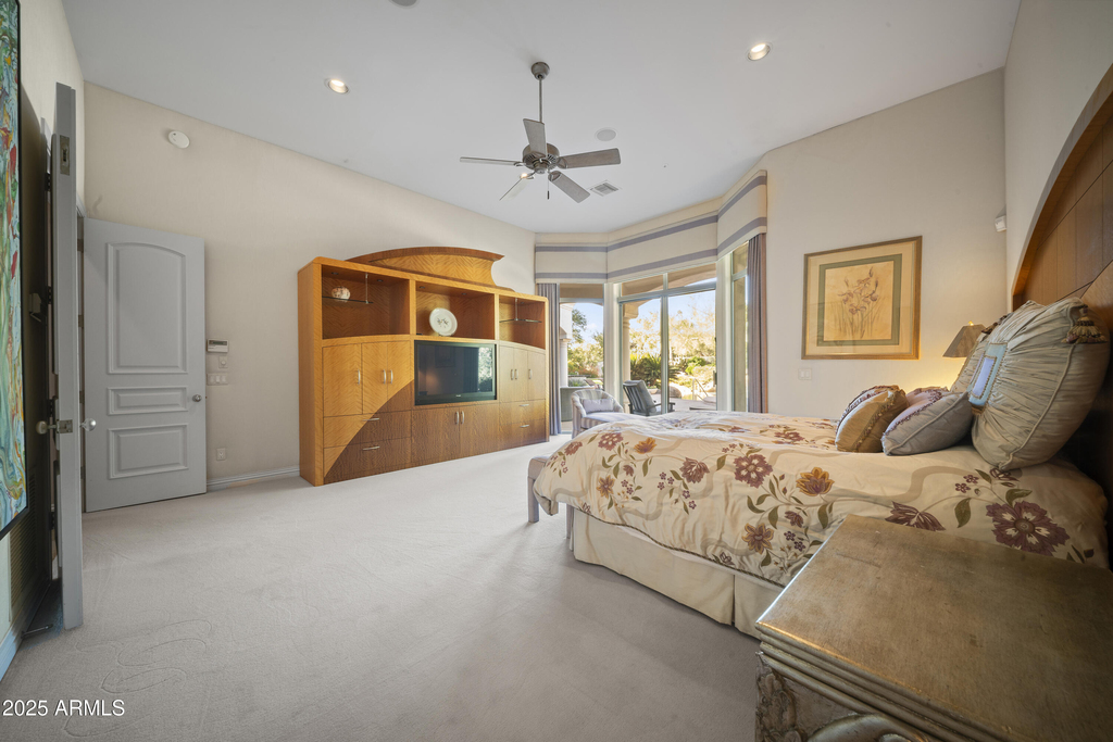 8350 E Via Del Sol Drive - Photo 21