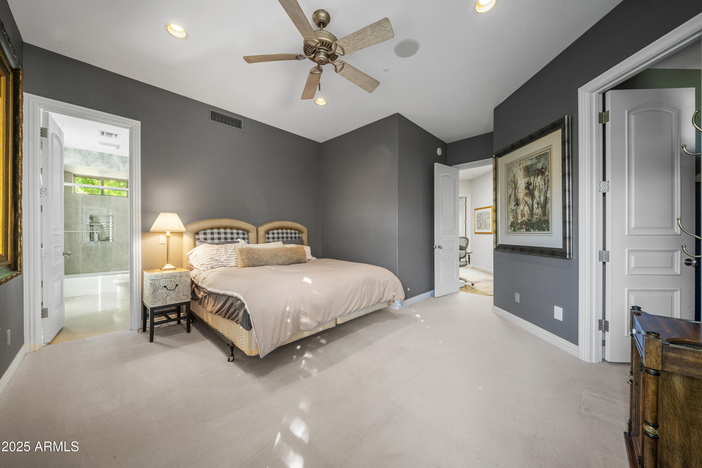 8350 E Via Del Sol Drive - Photo 29