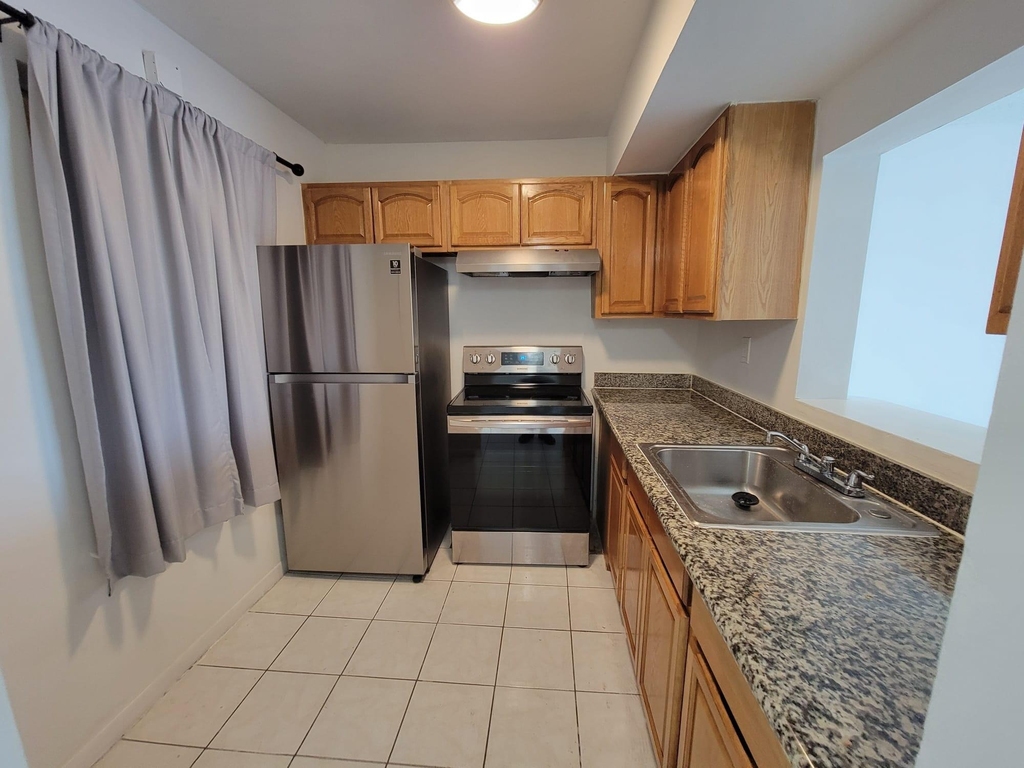 3700 Nw 21st Street - Photo 1
