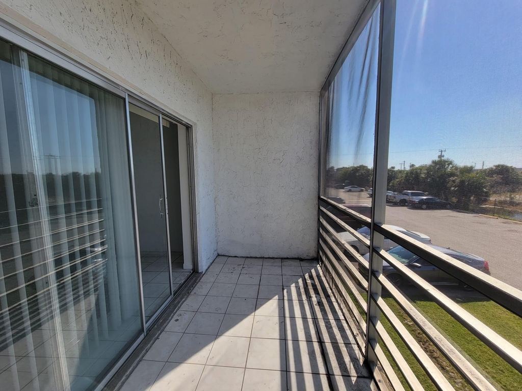 3700 Nw 21st Street - Photo 10
