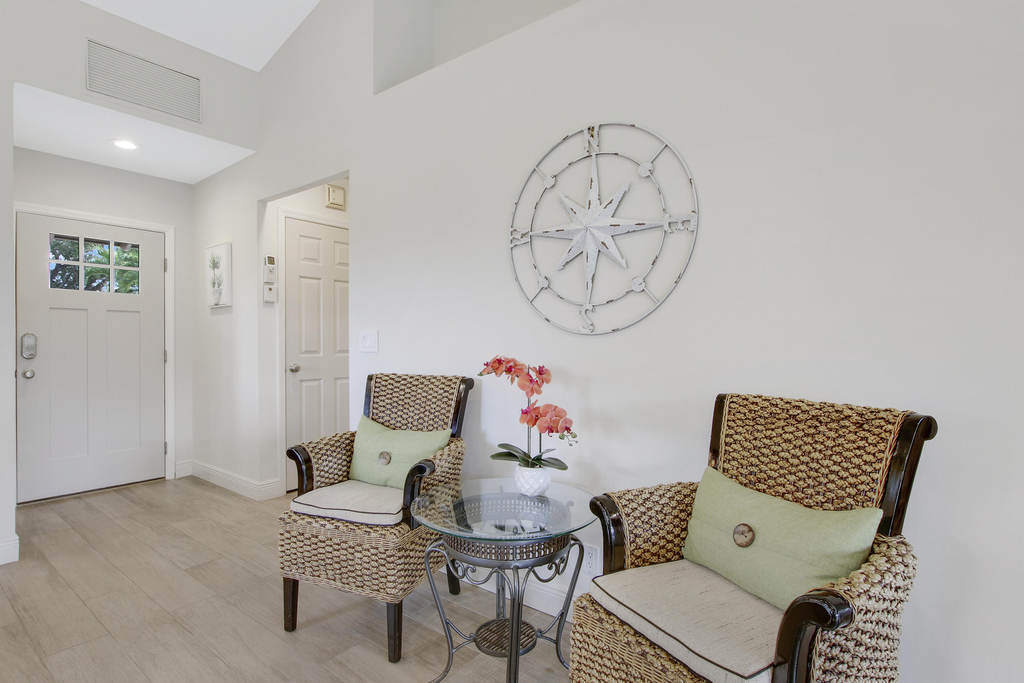 533 Club Drive - Photo 15