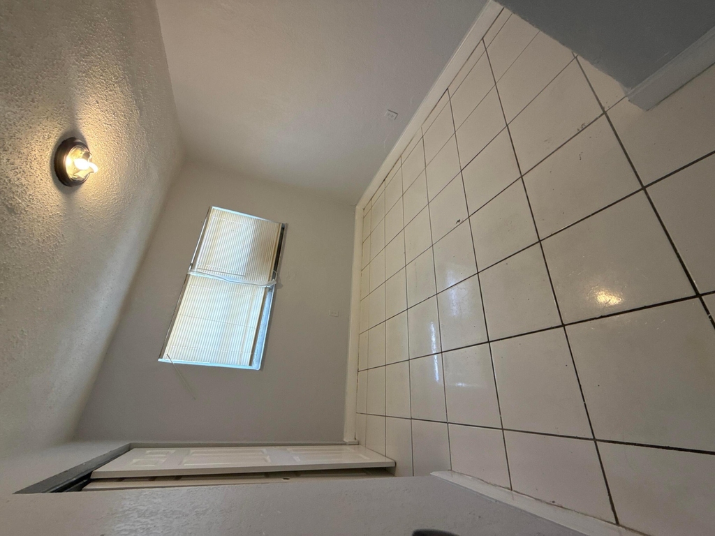 720 Sw 7th Street - Photo 7